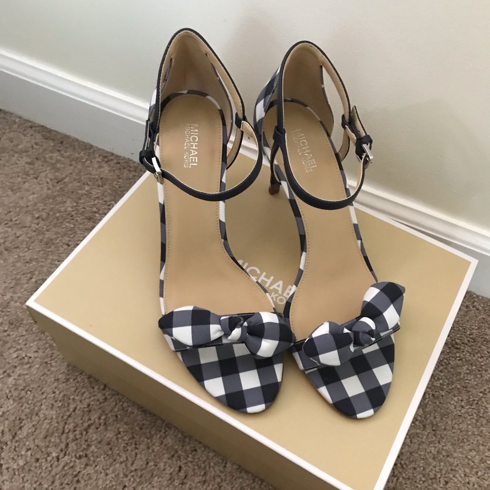 Michael Kors Pippa Mid Heel Sandal